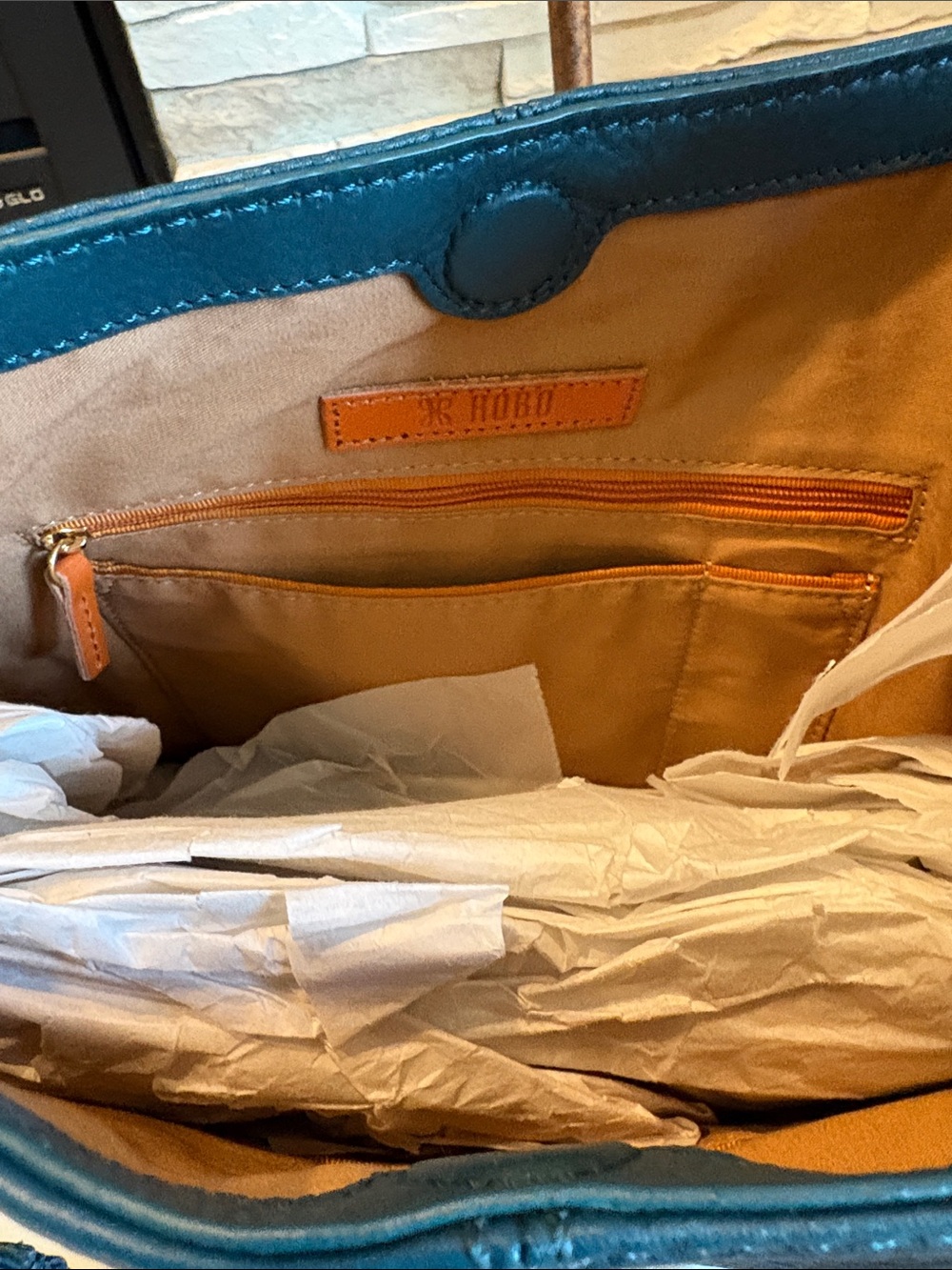 NWT HOBO Pier Crossbody/Shoulder Bag - Picture 7 of 9